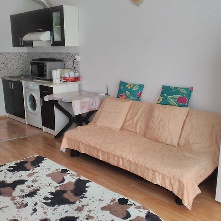 Sea Apartment Burgas Екстер'єр фото