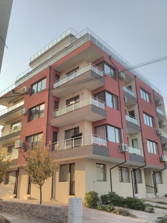 Sea Apartment Burgas Екстер'єр фото