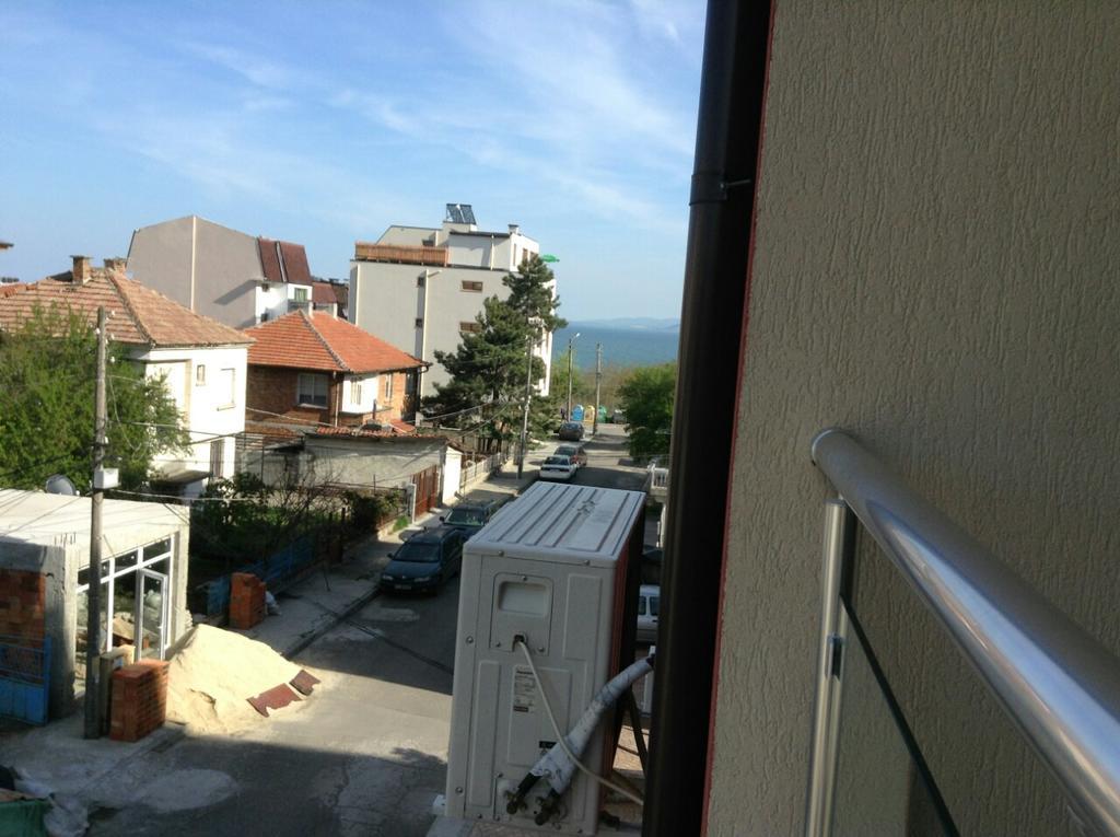 Sea Apartment Burgas Екстер'єр фото