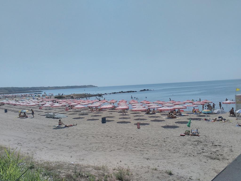 Sea Apartment Burgas Екстер'єр фото